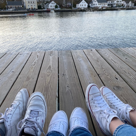 Meet your Posher, Carmela - Picture 2 of 3